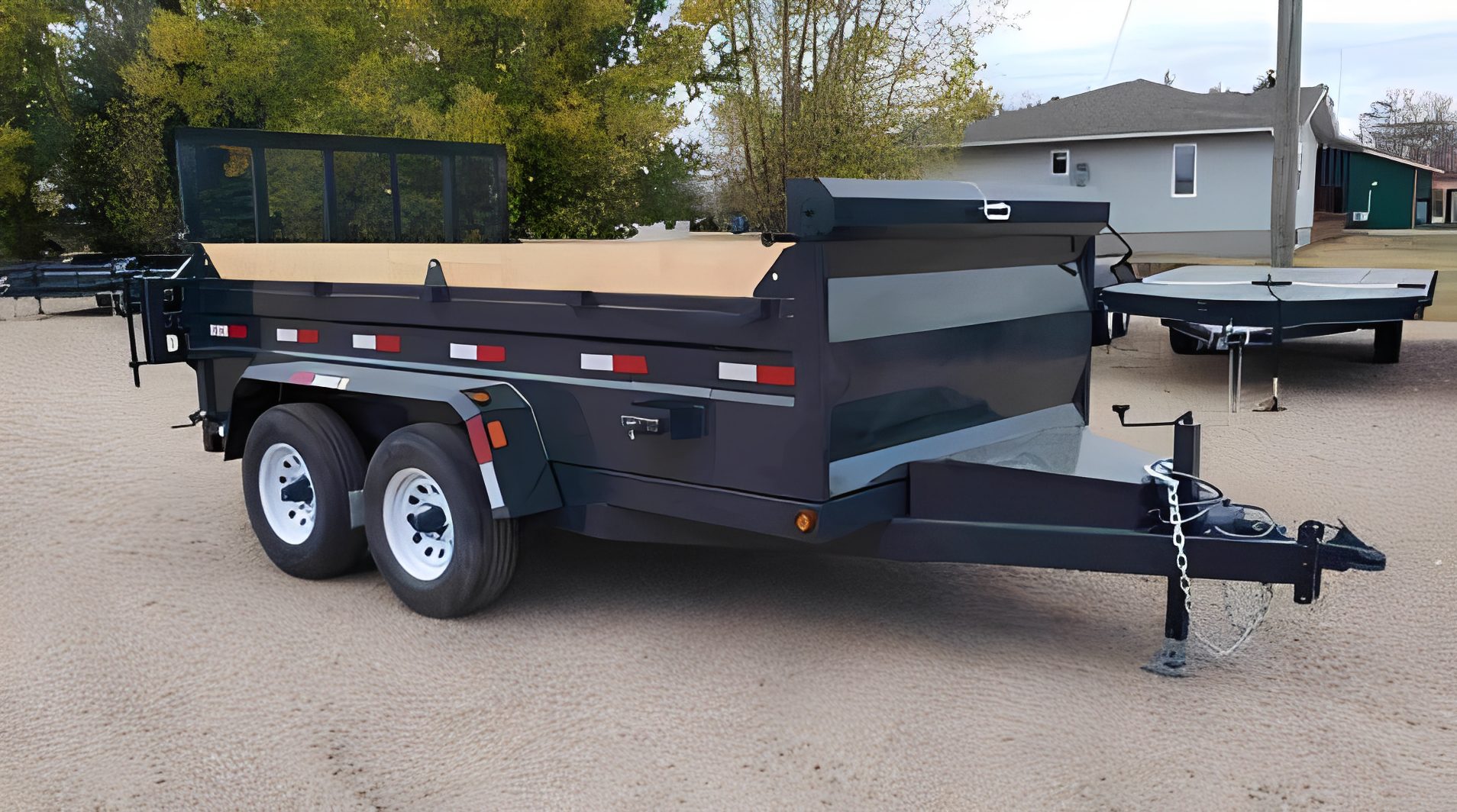 Dual-axle trailer with metal sides